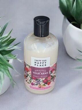Find Your Happy Place Body Lotion Blush Rose and Magnolia 10 fl oz